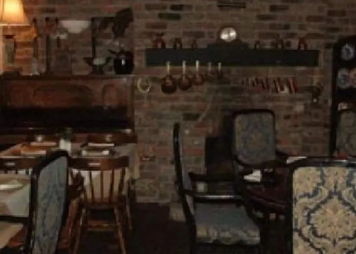 The Bay Horse Country 4*