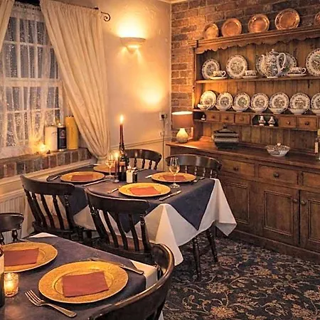 The Bay Horse Country 4*