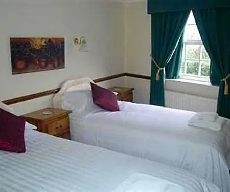 The Bay Horse Country 4*