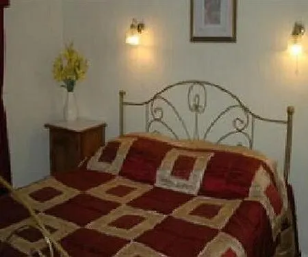 The Bay Horse Country 4*
